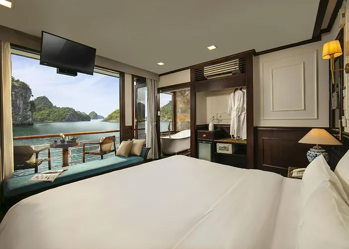 Resort In One Luxury Cruise Bay