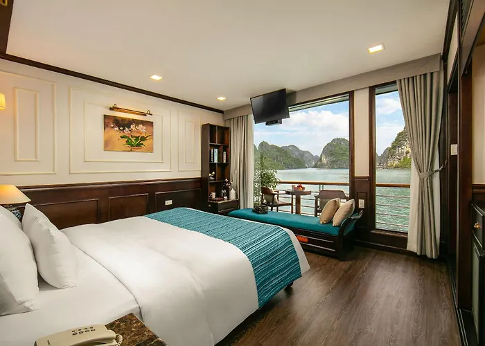 In One Luxury Cruise Bay Resort Ha Long