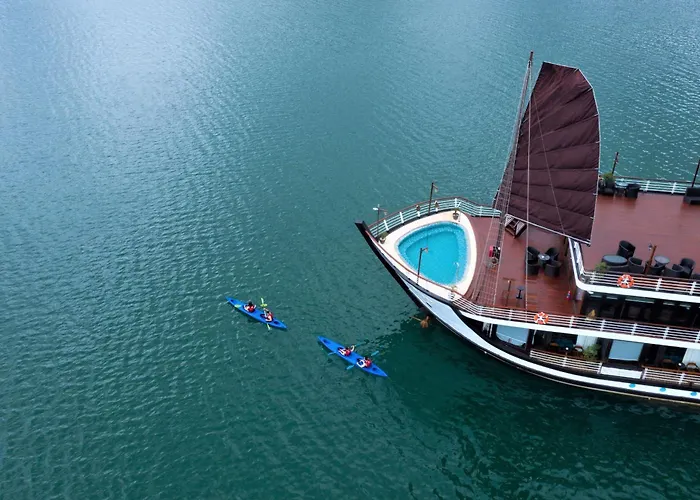 In One Luxury Cruise Bay Ha Long